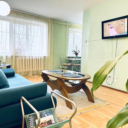 Apartments In The City Centre, Near A Park Rivne Exteriér fotografie